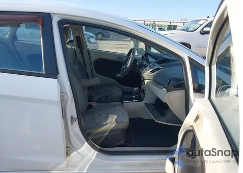 2013 Ford Fiesta Se z USA, uszkodzony, nr VIN 3FADP4BJ0DM123123